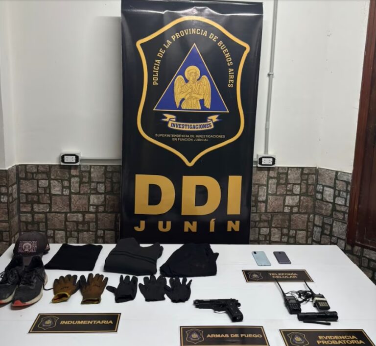 Detuvieron a un policía de Junín acusado de una entradera en el barrio Belgrano de esa ciudad