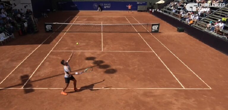 Mariano Navone venció a Santiago Rodríguez Taverna en el debut del Uruguay Open 2025