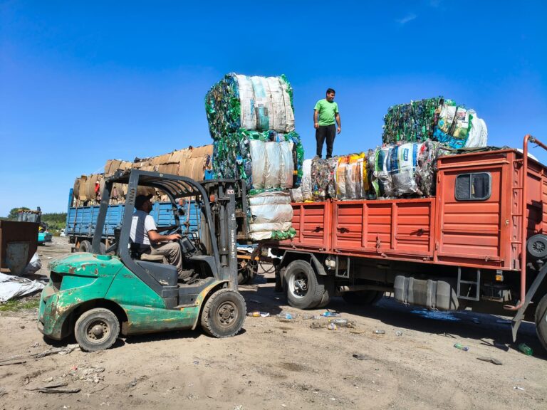 Nueva carga de reciclables: más de 14.000 kilos recuperados
