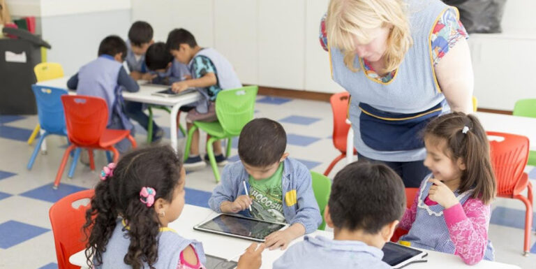Presupuesto 2026: el Gobierno desmantela la educación técnica, universitaria y científica