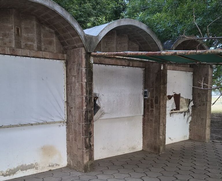 Robo en la florería del Cementerio de 9 de Julio