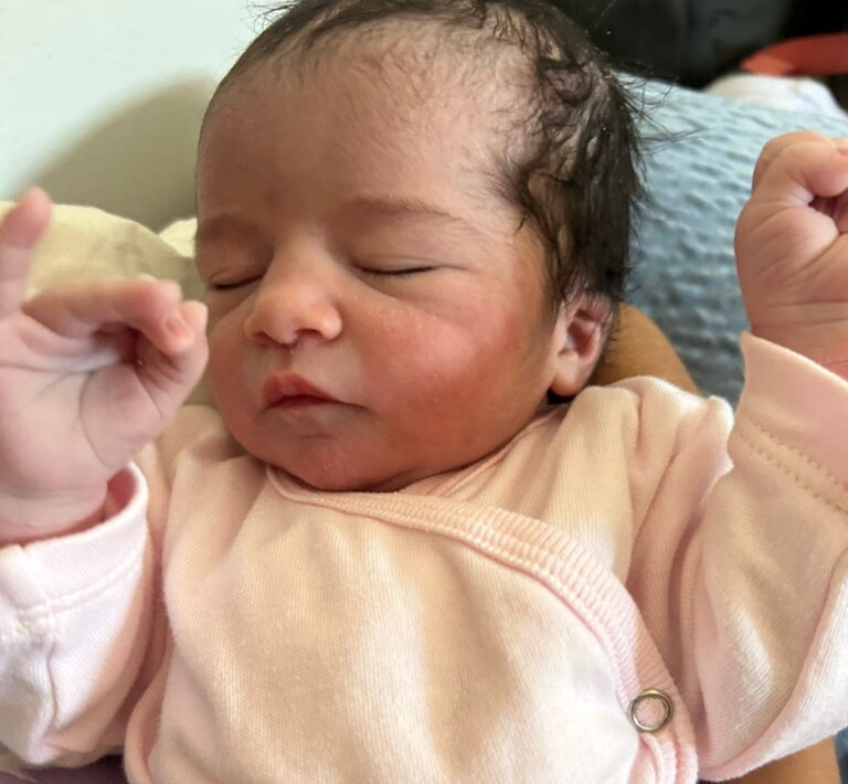 Cipriana es la primera bebe del año que llegó al distrito de Nueve de Julio