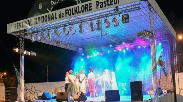 El Festival Nacional de Folclore de Pasteur vuelve con grandes figuras del país