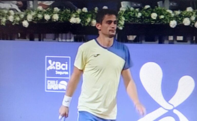 Mariano Navone cede ante Luciano Darderi en un gran duelo en el Abierto de Chile