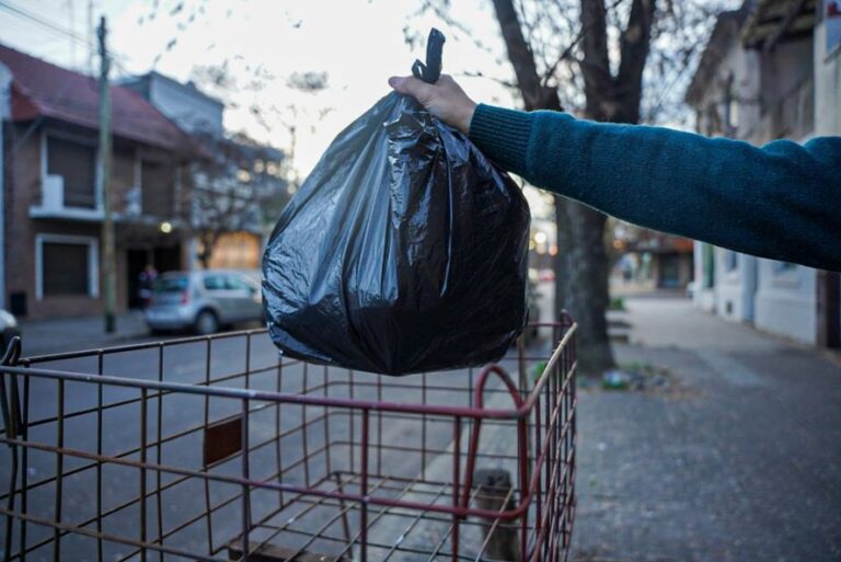 Pedido de la Comuna de colaboración no sacando los residuos ante el paro del lunes 2 de marzo