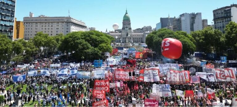 “Recién empieza el plan de acción” dijo la CGT al afirmar que el paro tuvo un acatamiento de más del 90%