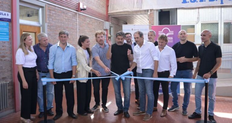 Carlos Casares: inauguraron la ampliación del Centro Universitario