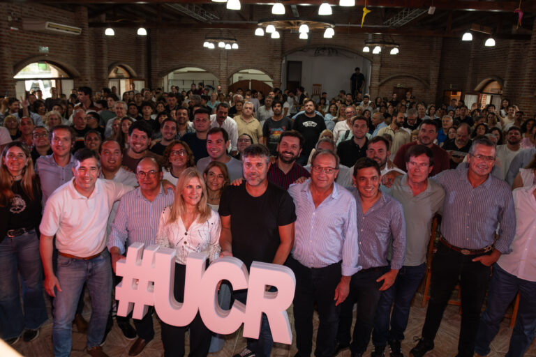 El radicalismo bonaerense se reunió en Saladillo y busca consolidarse como alternativa de poder