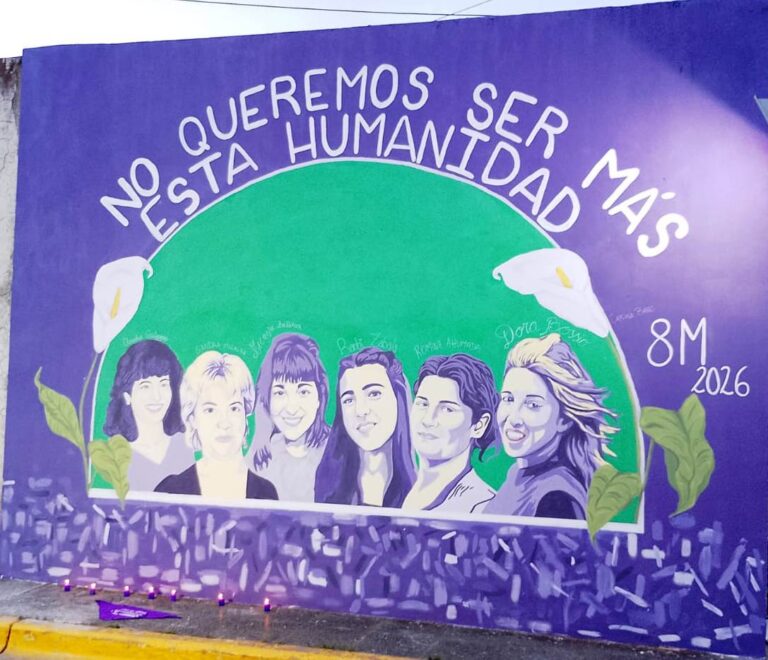 Nueve de Julio conmemoró el Día de la Mujer con un mural recordando a víctimas de feminicidios