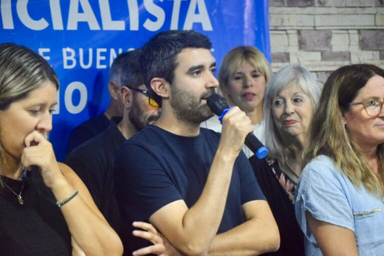 Augusto Ippoliti asumió la presidencia del PJ de Nueve de Julio y convocó a la unidad partidaria