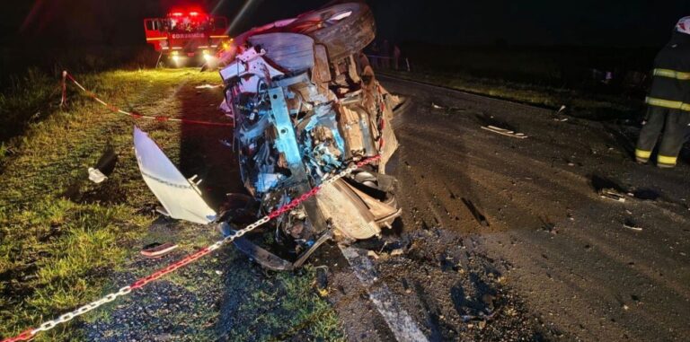 Corte total en Ruta 5 para retirar el camión del trágico choque que dejó cuatro víctimas fatales