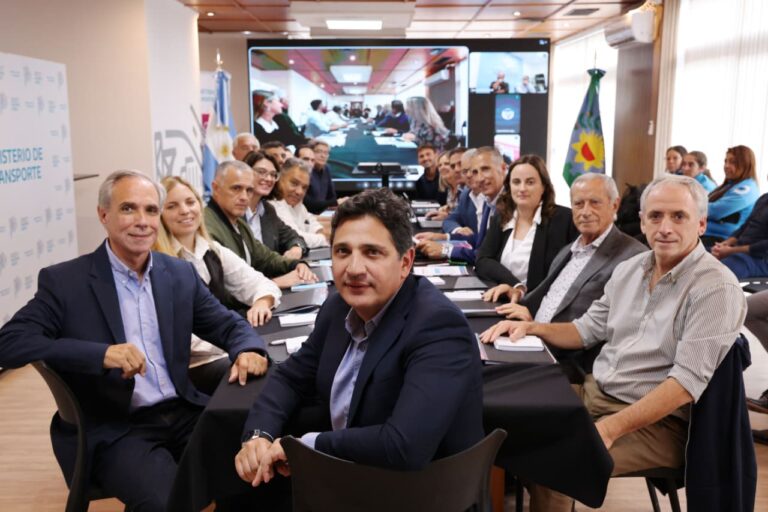 El Ministro de Transporte reunió a intendentes para impulsar políticas destinadas a reducir los accidentes viales