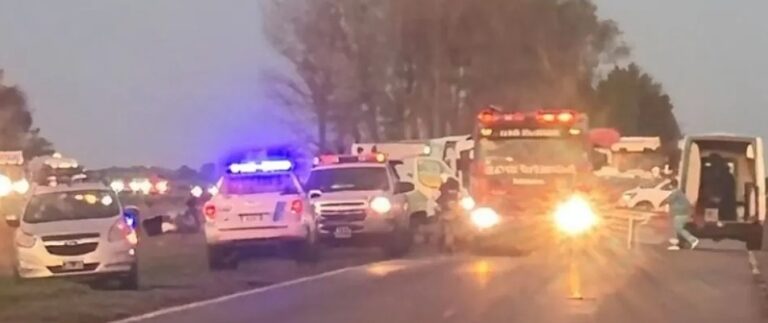 Tragedia vial en la Ruta 3: cinco fallecidos tras un choque frontal cerca de Las Flores