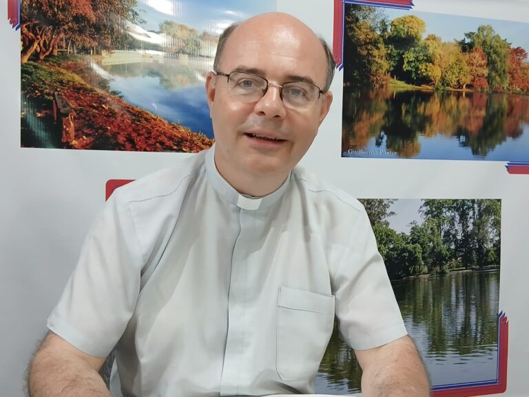 Padre Daniel Camagna: ‘La Pascua es amor y transformación por excelencia ya que sale vida de la muerte’