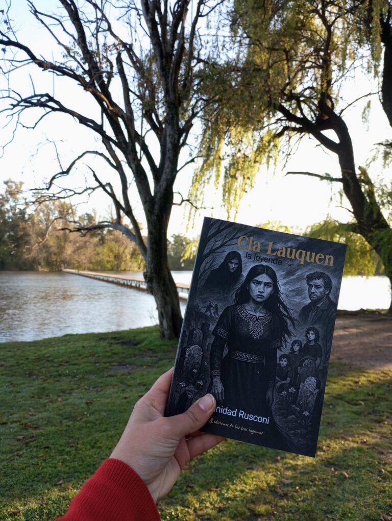 Jóven mamá nuevejuliense que abraza la neurodiversidad llega a la Feria del Libro con sus cuentos con amor