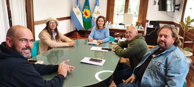 La Federación Agraria, Filial Nueve de Julio, presentó un proyecto de Consorcio Vial Rural a María José Gentile