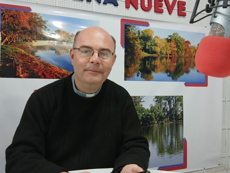 Modo Trascendencia: Reflexión sobre trabajo, patria y paz en el menaje del Padre Daniel Camagna