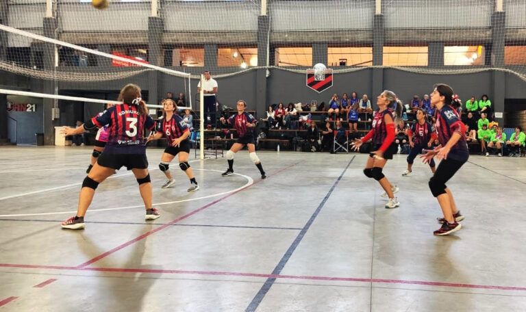 El Club Atlético campeón Provincial femenino +50