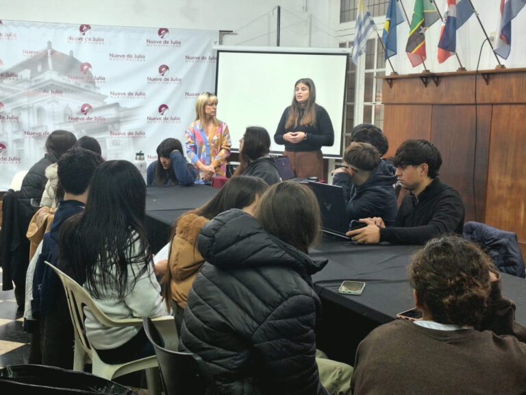 Decisión Niñez: tres proyectos de jóvenes nuevejulienses avanzan a la etapa regional