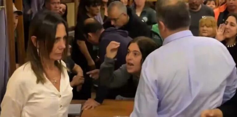 El rechazo del Presupuesto Municipal en Villa Gesell provó graves incidentes en el Concejo Deliberante