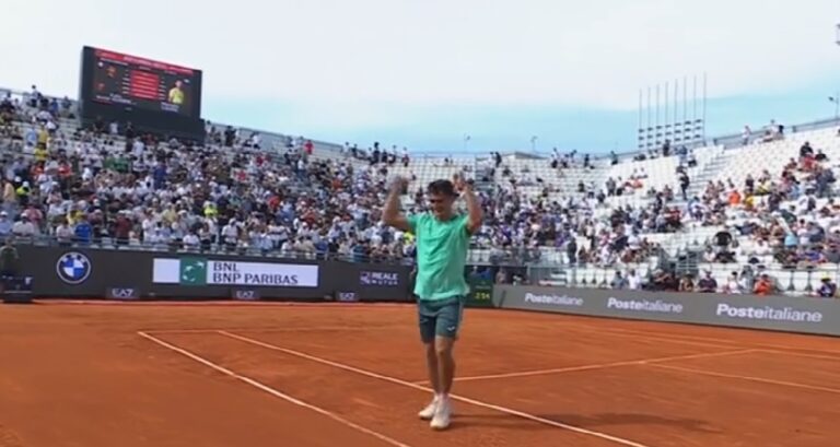 Mariano Navone, el orgullo de Nueve de Julio, avanzó a semifinales en Ginebra