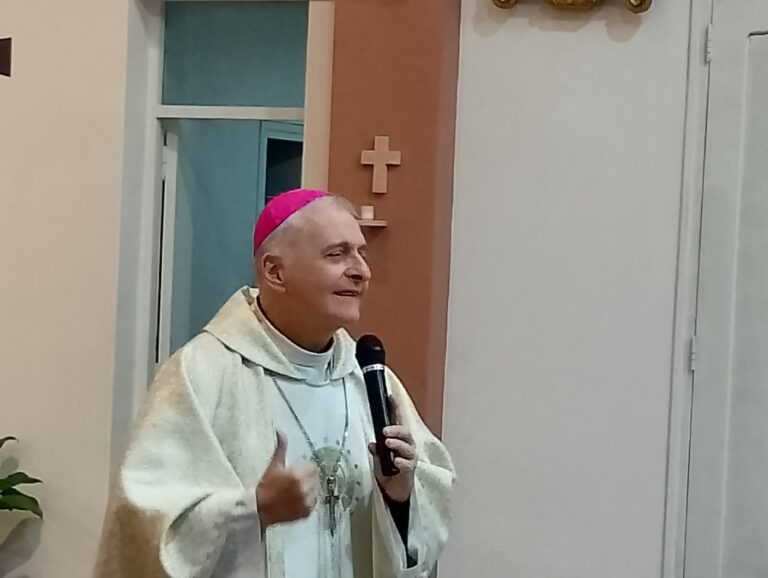 Monseñor Ariel Torrado Mosconi llamó a rezar por la paz en la Fiesta Patronal de Nuestra Señora de Fátima