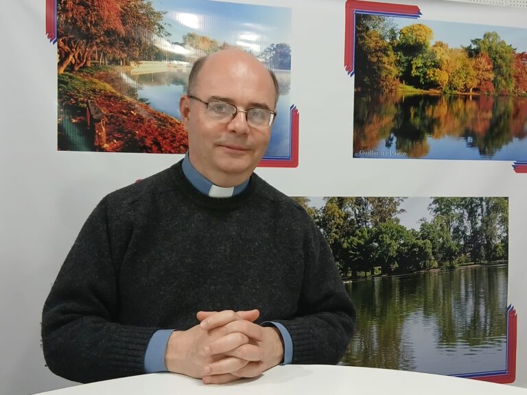 Padre Daniel Camagna: “Hablar con Dios es posible y la oración es el camino para hacerlo”