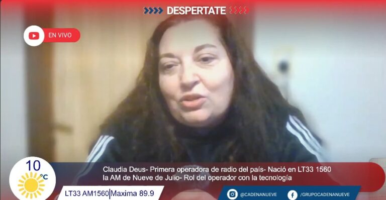 Claudia Deus: la voz detrás de la consola que abrió camino a las mujeres en la radio