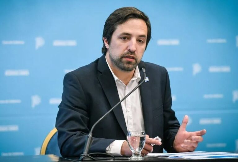 La Provincia denuncia otro ajuste nacional en salud en medio del aumento de enfermedades respiratorias