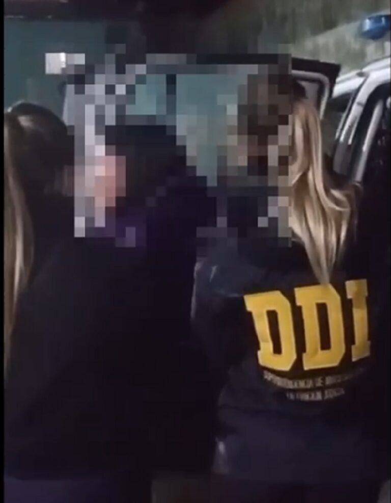Una joven fue aprehendida tras intentar realizar una compra con una transferencia fraudulenta