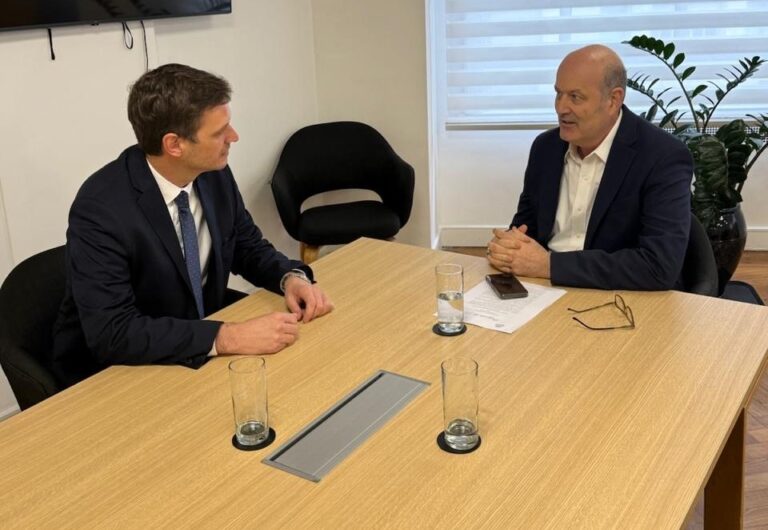 El Diputado Trenquelauquence Javier Sánchez Wrba impulsa un proyecto sobre siembra en banquinas