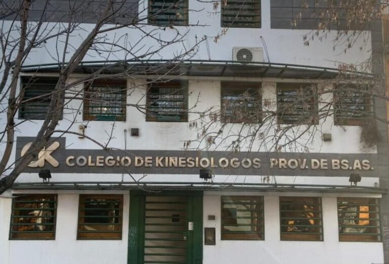 Kinesiólogos cuestionan el cobro de una habilitación municipal en La Plata