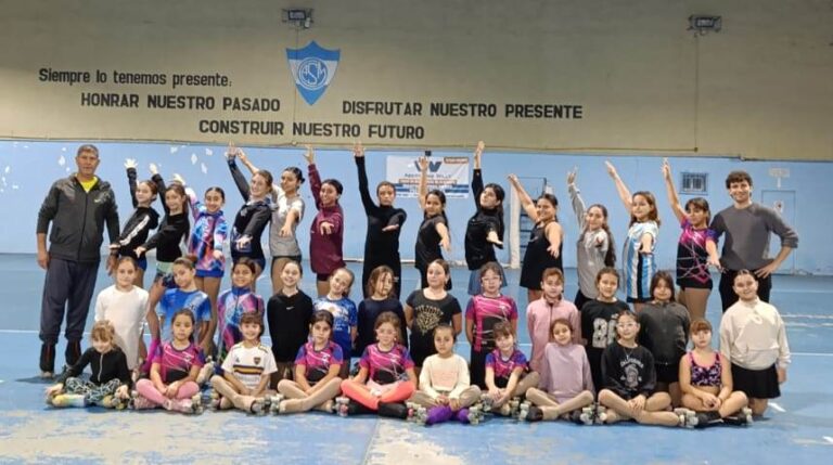 San Martín vivió un campus de perfecionamiento con más de 35 patinadoras