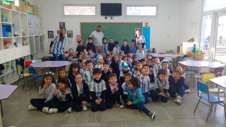 Charlas sobre reciclado y separación de residuos en escuelas del distrito