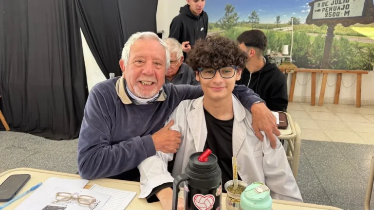 Conectando Generaciones: Un puente entre generaciones que dejó huellas en la comunidad
