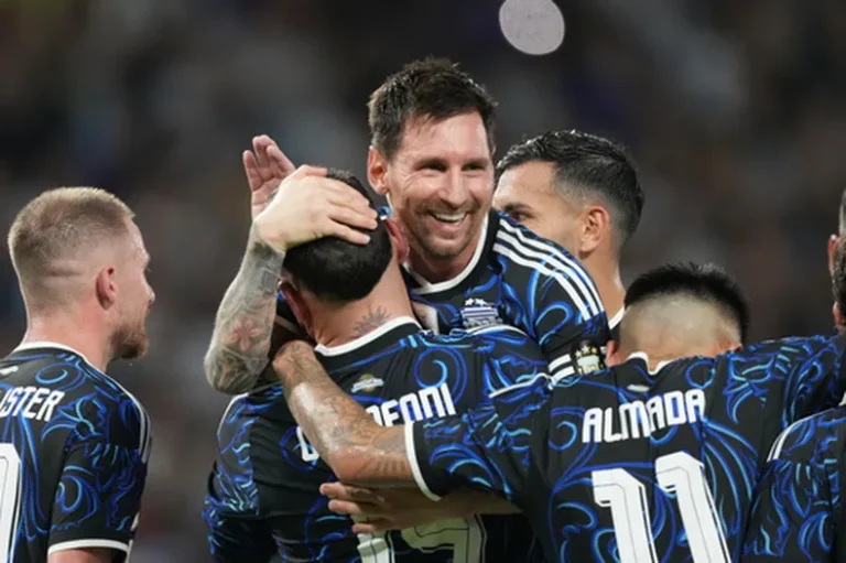 Tercer triunfo de la Selección y Lionel Messi sumó otro gol