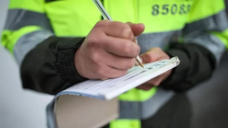 Cambios en la seguridad vial: se unificarán las multas en todo el país y los vecinos podrán denunciar infractores