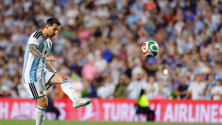 Ante un país vestido de celeste y blanco: Argentina busca dar otro paso hacia la clasificación ante Austria