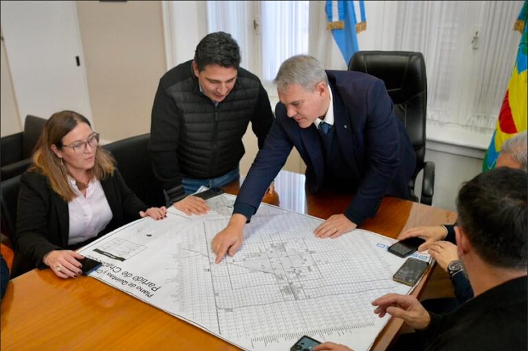 Chacabuco avanza hacia la creación de una línea de colectivos municipal con apoyo de la Provincia