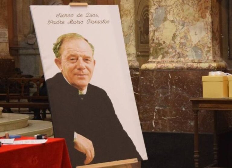 El Vaticano valida la fase diocesana de la causa del padre Mario Pantaleo