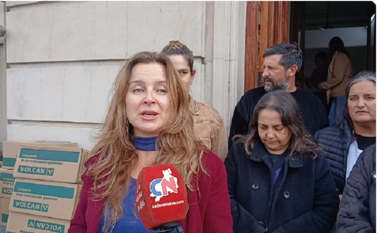 Más de 40 calefactores entregó Consejo Escolar en Escuelas del distrito