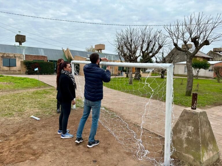 El PJ realizó una jornada solidaria en el Barrio Fonavi I en homenaje al General Perón