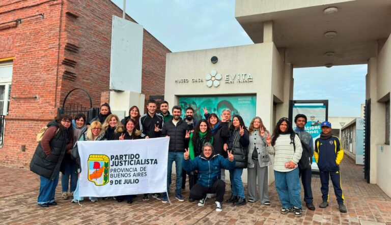 El PJ nuevejuliense visitó el Museo Evita en Los Toldos al cumplirse 74 años del fallecimiento de Eva Perón