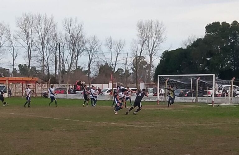La Niña arrancó con el pie derecho y quedó como único líder del Torneo de Ascenso de la Liga Nuevejuliense