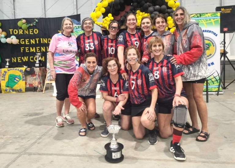 El Club Atlético 9 de Julio hizo podio en el Torneo Argentino de Newcom: las Kosiukas se ubicaron entre las tres mejores del país