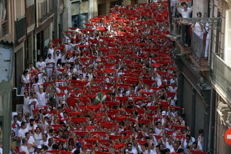 San Fermín: el origen de una tradición que une fe, historia y fiesta en las calles de Pamplona