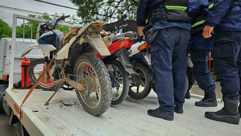 Vecinos reclaman controles, pero también mayor compromiso de quienes circulan en motos y de sus familias
