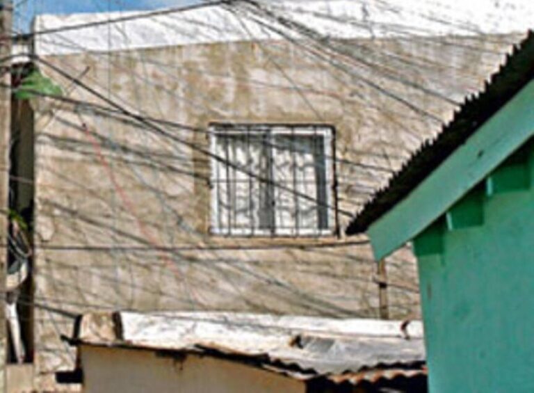 La Comuna y la CEyS avanzan en la regularización habitacional de 42 familias