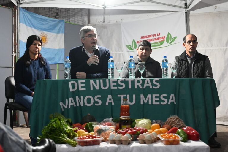 Buenos Aires y Corrientes buscan ampliar sus vínculos comerciales y productivos