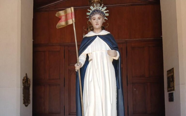 Santo Domingo de Guzmán: el patrono que sembró la devoción del Rosario en una ciudad profundamente mariana